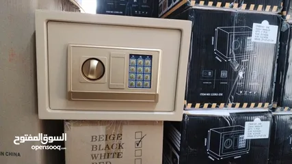  1 قاصة 25*35*25 ذهبي