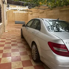  16 سيارة مرسيدس للبيع