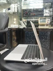  4 جهاز ابل ماك بوك برو 2017 معالج i5
