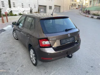  13 سكودا فابيا اوتومااتيك .. داخلية مميزة لون بيج بسعر مميز فقط 67 الف شيكل ..
