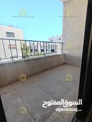  8 شقة من فيلا - الرابية - 4نوم 2ماستر - 330م - بلكونات بإطلالة مميزة - منطقة هادئة ومميزة