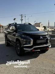  5 Mitsubishi L200 Sportero  2023