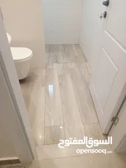  14 م  الرفاتي للعزل افي مواد الايبوكسي  نختص بجميع اعمال العزل  من منشآت صناعية وعزل أسطح المباني