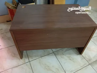  1 مكتب نوع خشب