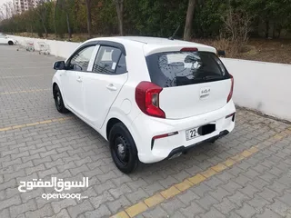  2 Kia picanto 2022