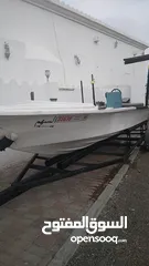  1 قارب 23 قدم نضيف بركودا بدون مكينه المكينه مبتاعه