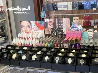  13 محل اكسسوارات وكوزمتكس للبيع بسعر مغري جداااا .. جدااااا بشفا بدران بداعي السفر