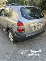  8 هيونداي توسان 2009 دهان كامل جديد ici بريطاني أصلي / تم عمل صيانة كاملة للسيارة ميكانيك توب التوب
