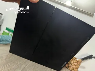  3 Ps4 slim  الجهاز نظيف ومش مصلح ولا مفتوح ولا فيه اي مشاكل  معاه ايد ووصلاته و2سي دي السعر :100