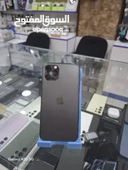  1 iPhone 11 pro 256GB بسعر مميز