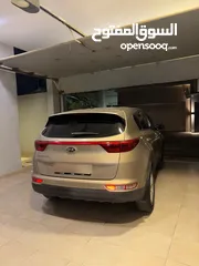  4 كيا سبورتج 2017 للبيع