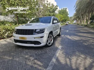  7 Jeep grand cherokee Srt8