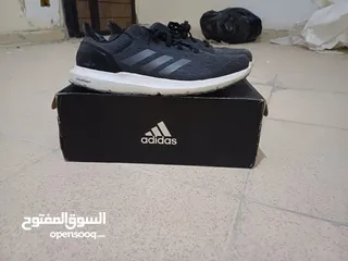  4 Adidas original shoes size 43