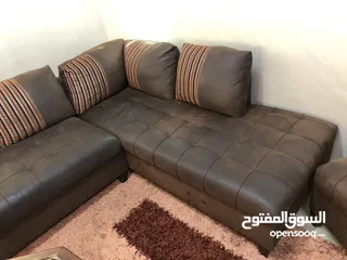  10 طقم كورنر حرف L فاخر جدا مع طاولة سفرة خشب و حفر مصري مع بوفيه اندونيسي فاخر جدا