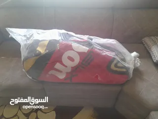  11 مضارب تنس ارضي جديده للبيع بحاله ممتازه جدا وماركات