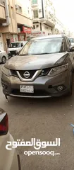  4 Nissan X-Trail 2015 (PRICE NEGOTIABLE)