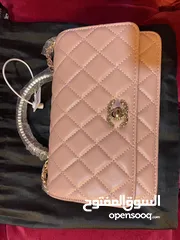  10 حقائب ديور، لويس فيتون، شانيل، جوتشي، بربري