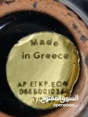  5 عطر فاخر قبرصي مرسم بماء الذهب عطرها الاصلي بالداخل تاريخ 89/2/3