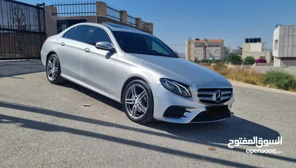  1 بحالة الوكالة  ++Mercedes Benz - E200 AMG - Full Option