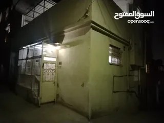  17 بيت للبيع. 3 شقه