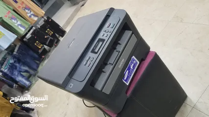 7 طابعة ليزر اسود مع سكانر وحبر