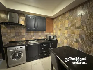  5 شقق مفروشة للإيجار الشهري / الدوار السابع خلف كوزمو قريب من جميع الخدمات