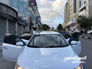  1 كيا فورتي 2010 بالرخصة دهان كامل جديد