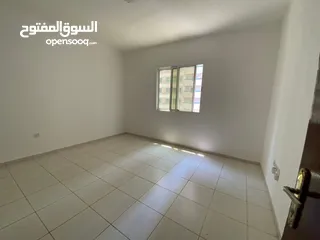  10 غرفتين وصاله و3 حمام وبلكونه بالشارقه منطقه التعاون