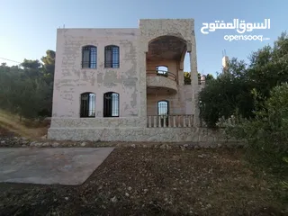 1 بيت ريفي للبيع في جرش - ثغرة عصفور