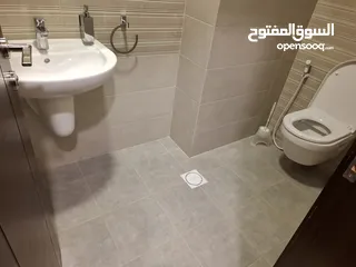  3 شقة ط2 أم السماق خلف مكة مول 150 م تشطيبات رائعة