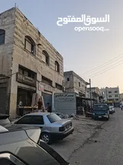  2 مخازن صناعية مساحات مختلفة. وتسوية مساحة 400 متر مربع