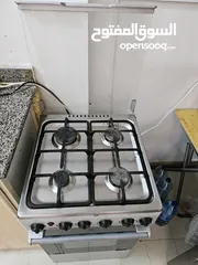  2 Oven excellent condition طباخ بحالة ممتازة