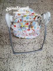  8 أرجوحة وهزاز بيبي مستعمل للبيع