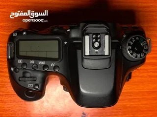  1 كاميرا canon 80D شبه جديد