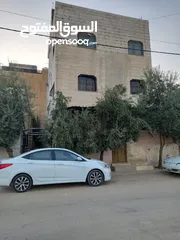 3 فرصة استثمارية مميزة. عمارة بموقع مميز بالقرب من مجمع الدوائر الحكومية تصلح للتأجير او مكاتب