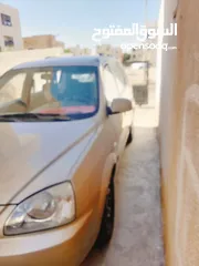 2 كيا كارينز موديل 2004 للبيع