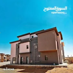  10 فيلا للبيع في كمبوند كريك تاون علي طريق السويس Villa for sale in Creek Town New Cairo