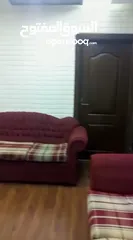  2 استديو مفروش للايجار، إربد خلف صالة ليالينا بالقرب من محلات سمايل، (اربع غرف  + 3 مكيفات +2 حمامات).