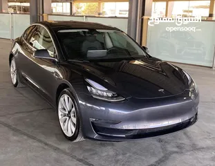  18 Tesla Model 3 Long Range (Autoscore B+ ) 2019
