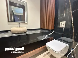  3 شقة غير مفروشة للايجار في الدوار الرابع  ( Property 39636 ) سنوي فقط