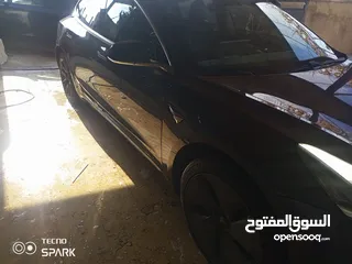  4 تسلا 3 لونج رينج دول ماتور بطاريه كبيره ودفع رباعي  لون فيراني مميز بحاله الوكاله
