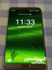  1 Huawei Mate 10 phone in excellent condition, like new, with screen protection
