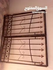  2 شباك متر ونص ب متر ونص بدون حلق مع حماية 50دينار