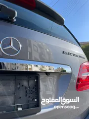  22 Mercedes Banz B250 2015