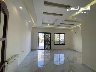  16 شقق فاخرة للبيع 184م الجبيهة، حي المنصور