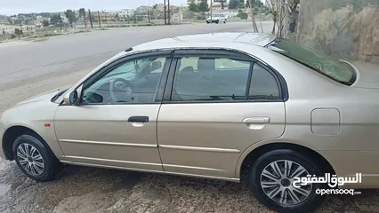  6 هوندا سفيك 2001 اوتماتيك بانزين للبيع
