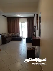  5 استديو 40 متر مربع الموقع بيت العمر مقابل الجلاريا مول