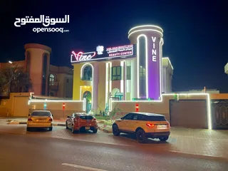  11 صالون نسائي فرصة استثمارية مميزة - للبيع مركز تجميل فاخر (صالون للسيدات) من المالك مباشرة بالشارقة