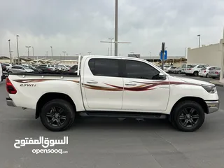  7 تويوتا هايلكس موديل 2022 SR5 4X4 تمتك فل اوبشن