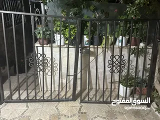  2 باب كراج حديد